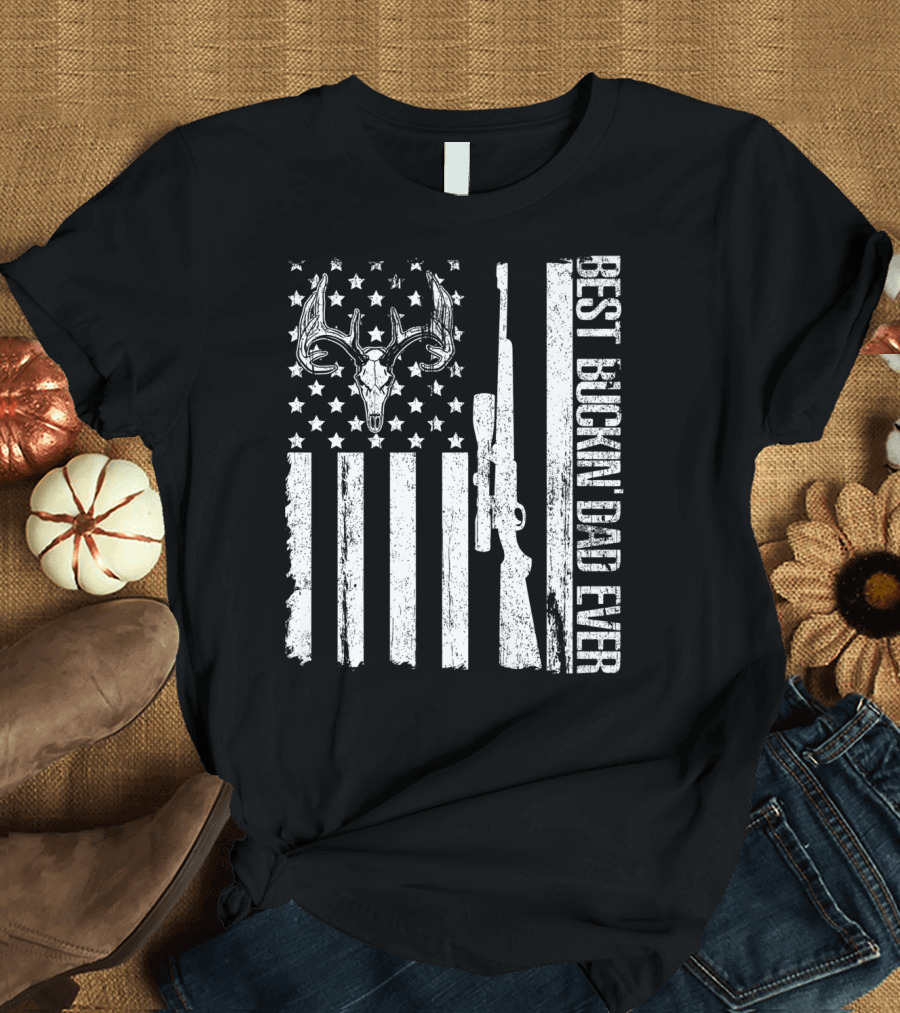Deer Hunting US Flag Best Buckin Dad Ever Vintage Rifle Buck Antlers T-Shirt