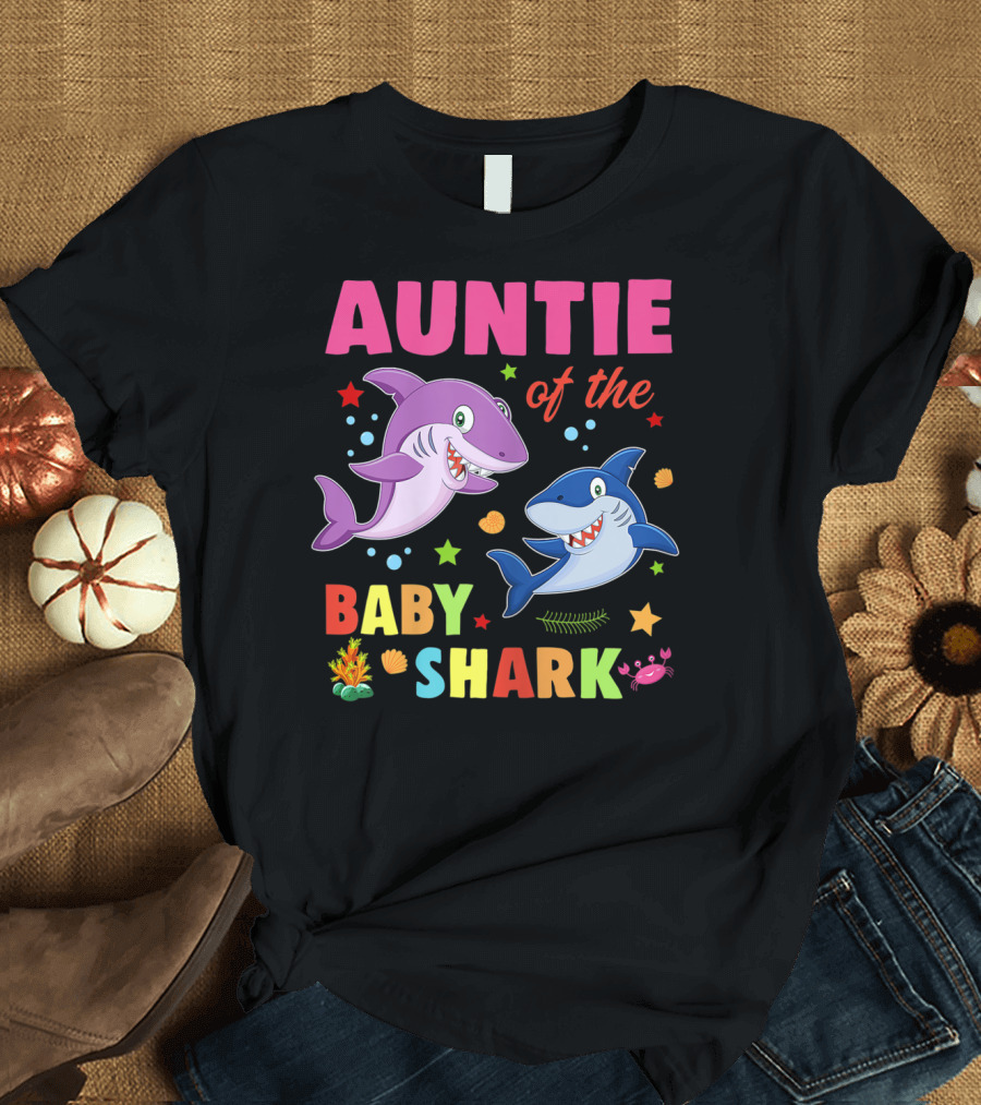 Auntie of the Baby Shark Birthday Colorful Cartoon Sea Creatures T-Shirt