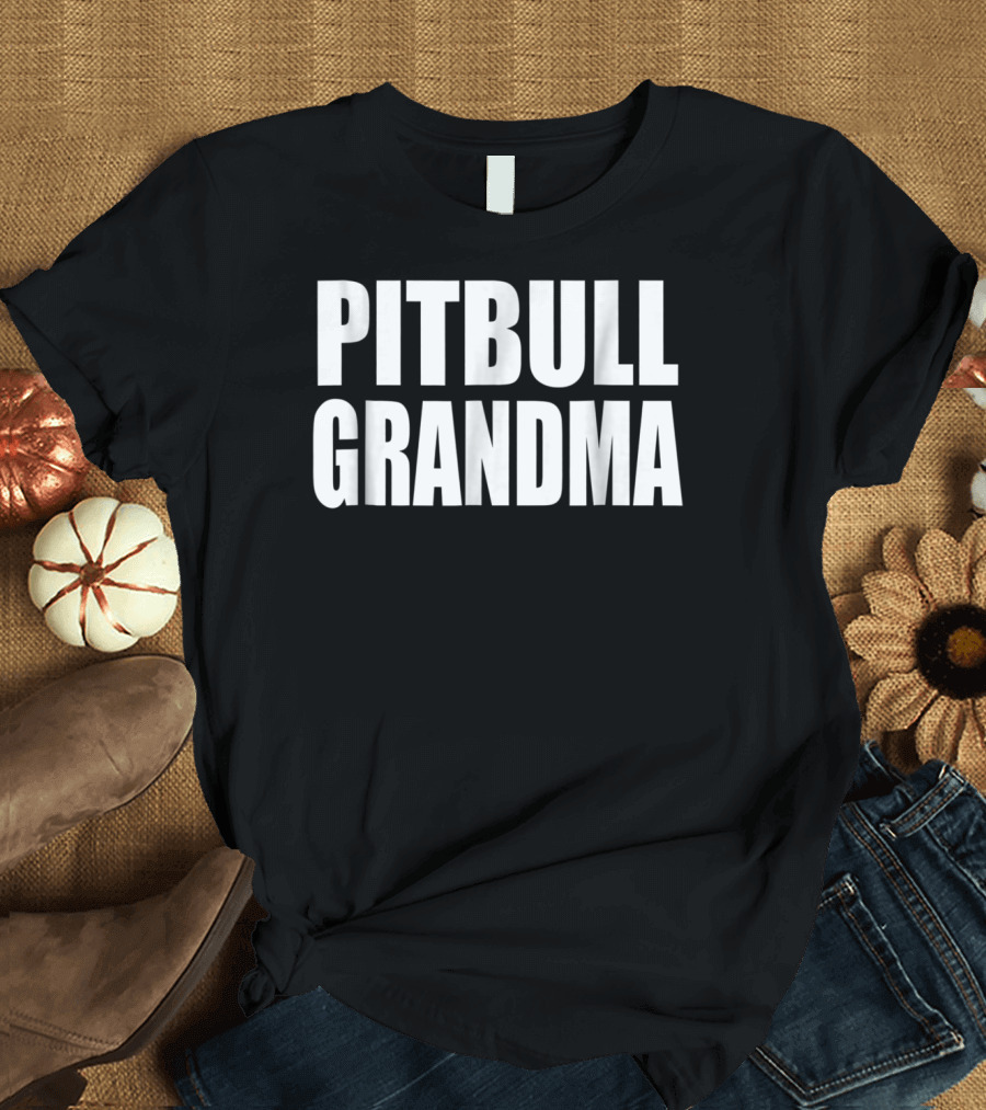 Proud Pitbull Grandma Fan Grandma T-Shirt