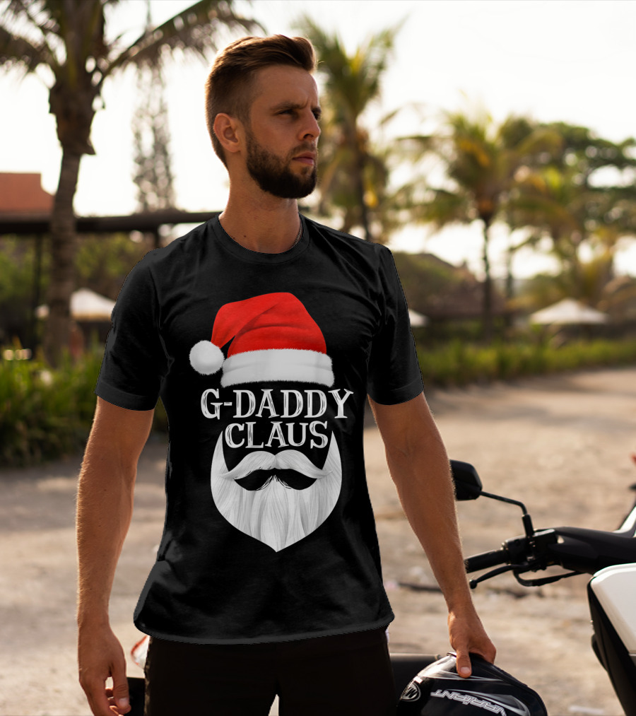 G-Daddy Claus Christmas Beard Santa Hat T-Shirt