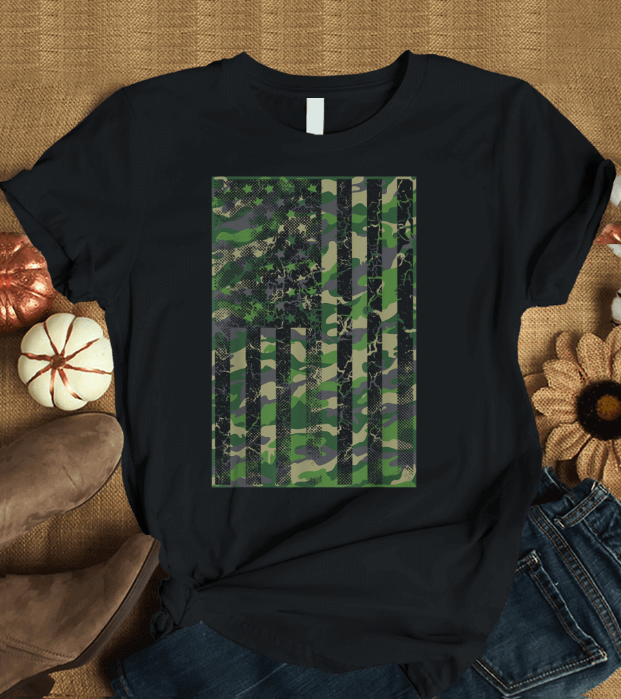 USA Camouflage Pattern American Flag Military T-Shirt