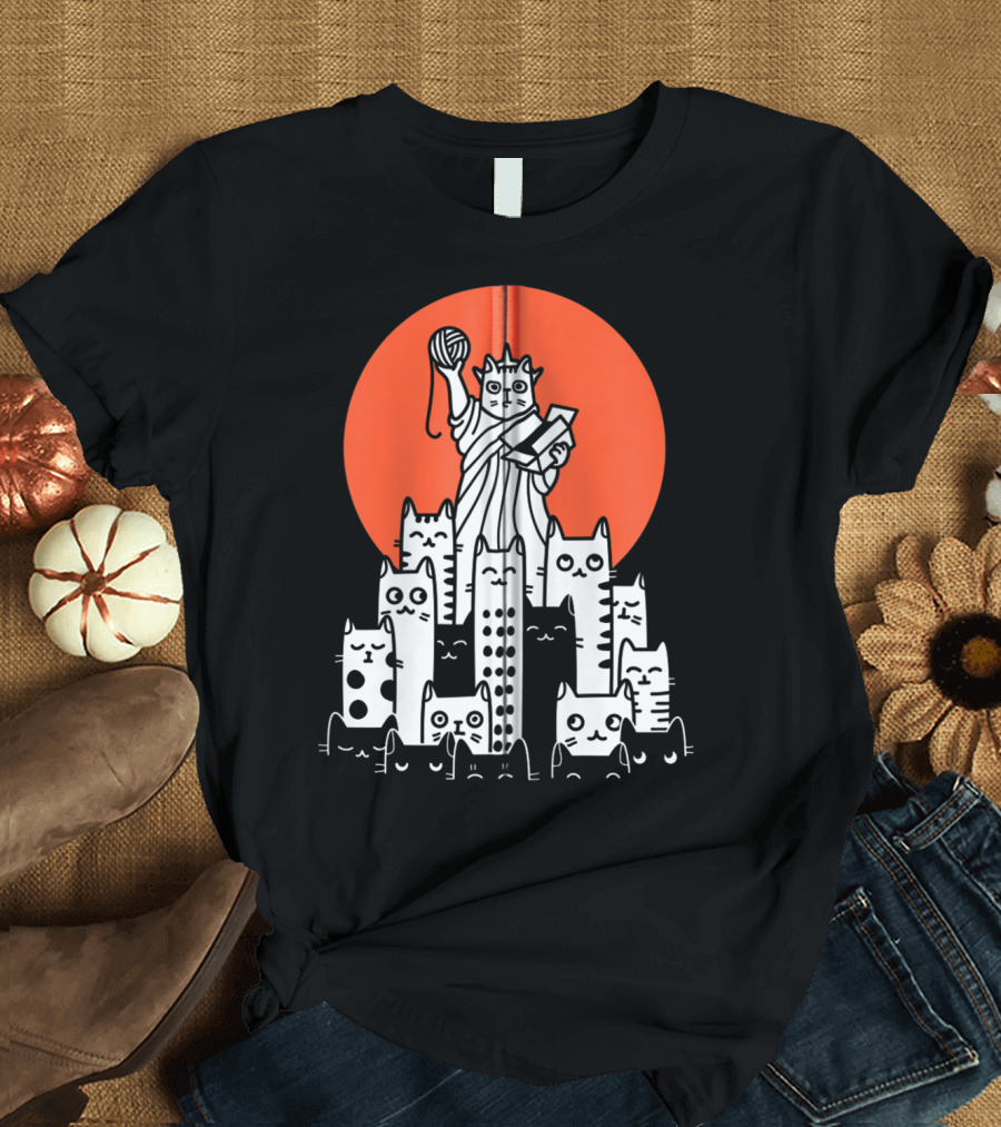 Cat Statue of Liberty in New York NYC America USA Patriot T-Shirt