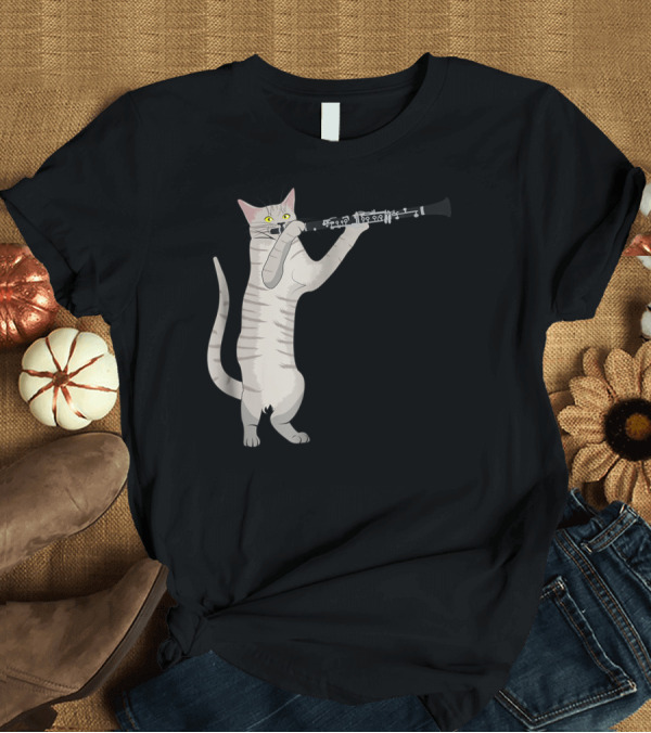 T-Shirt: Clarinet Playing Cat for Musicians and Kitten Lovers T-Shirt Clarinet Playing Cat for Musicians and Kitten Lovers T-Shirt