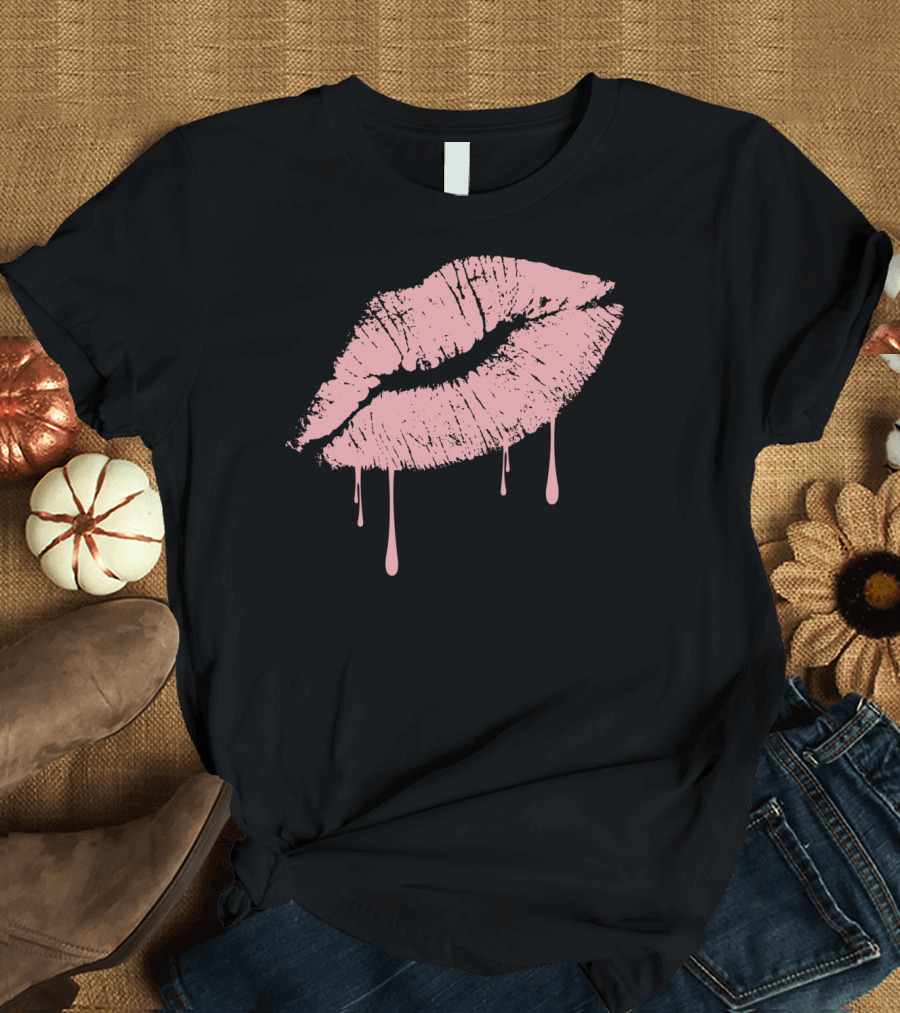 Vintage Rose Drip Lips 80s Lipstick Kiss T-Shirt