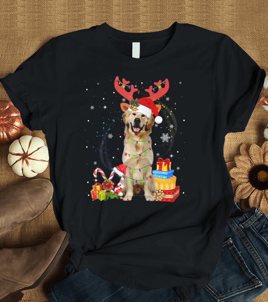 Cute Golden Retriever Christmas Lights Santa Hat Reindeer Antlers Snowflakes Gifts Candy Cane T-Shirt