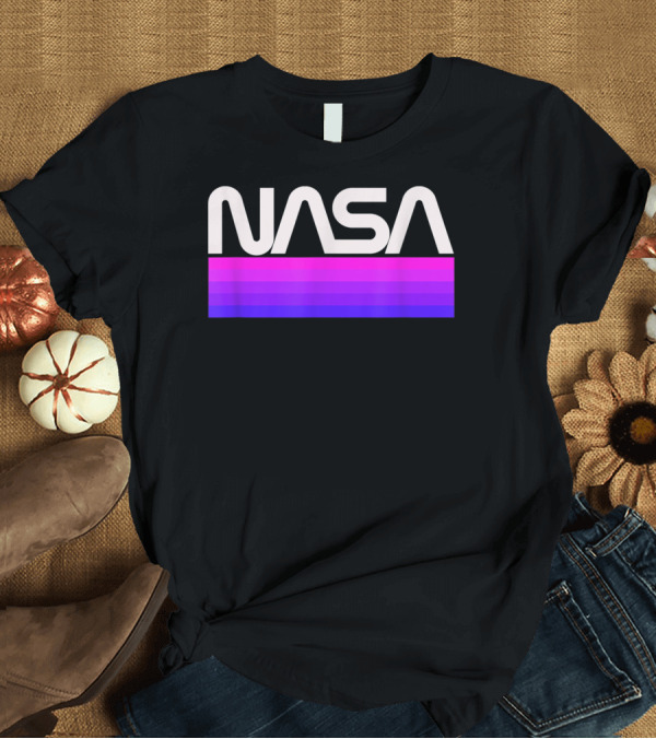 T-Shirt: Classic NASA Retro Gradient T-Shirt Classic NASA Retro Gradient T-Shirt