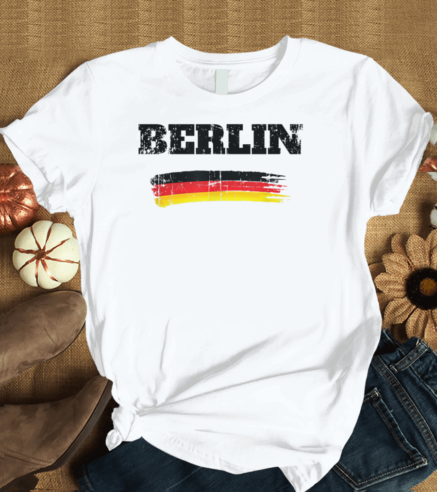 Berlin Germany Black Red Gold Flag Brushstroke T-Shirt