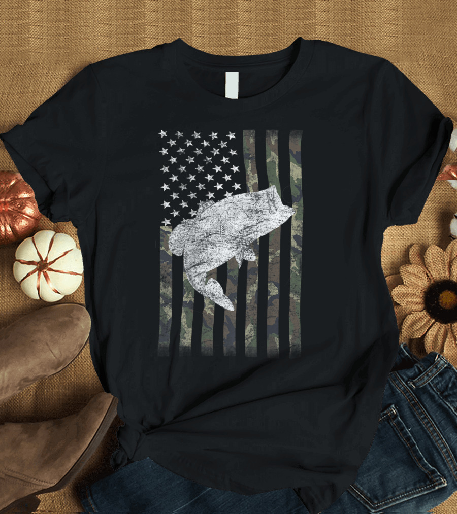 Big Mouth Bass Fishing Camouflage Flag with Stars T-Shirt