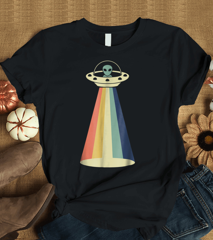 Vintage Alien UFO Rainbow Beams T-Shirt