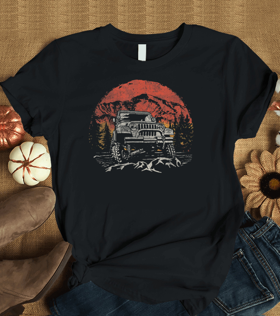Retro Vintage Jeeps Enthusiast Off-Road Adventure T-Shirt
