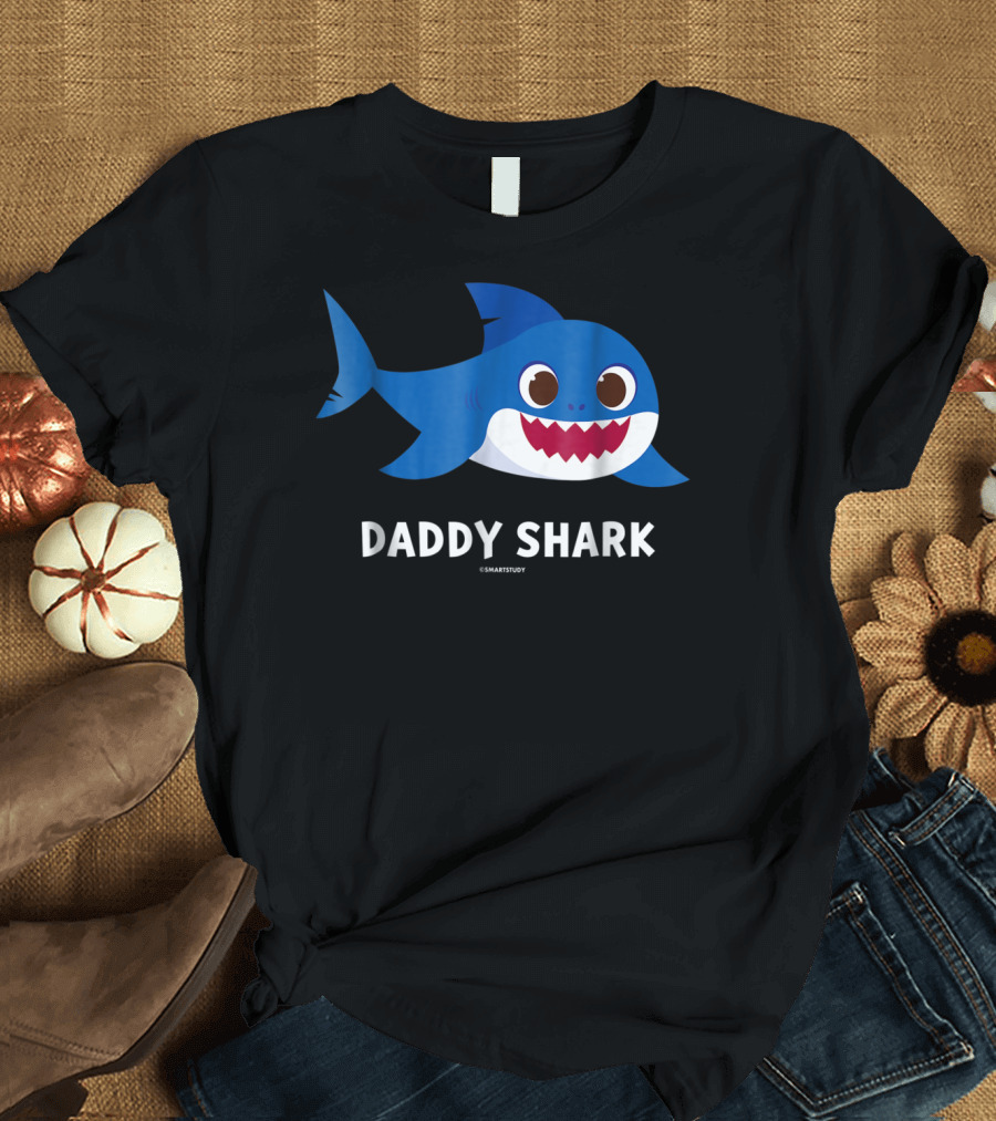Pinkfong Mens Daddy Shark SmartStudy T-Shirt