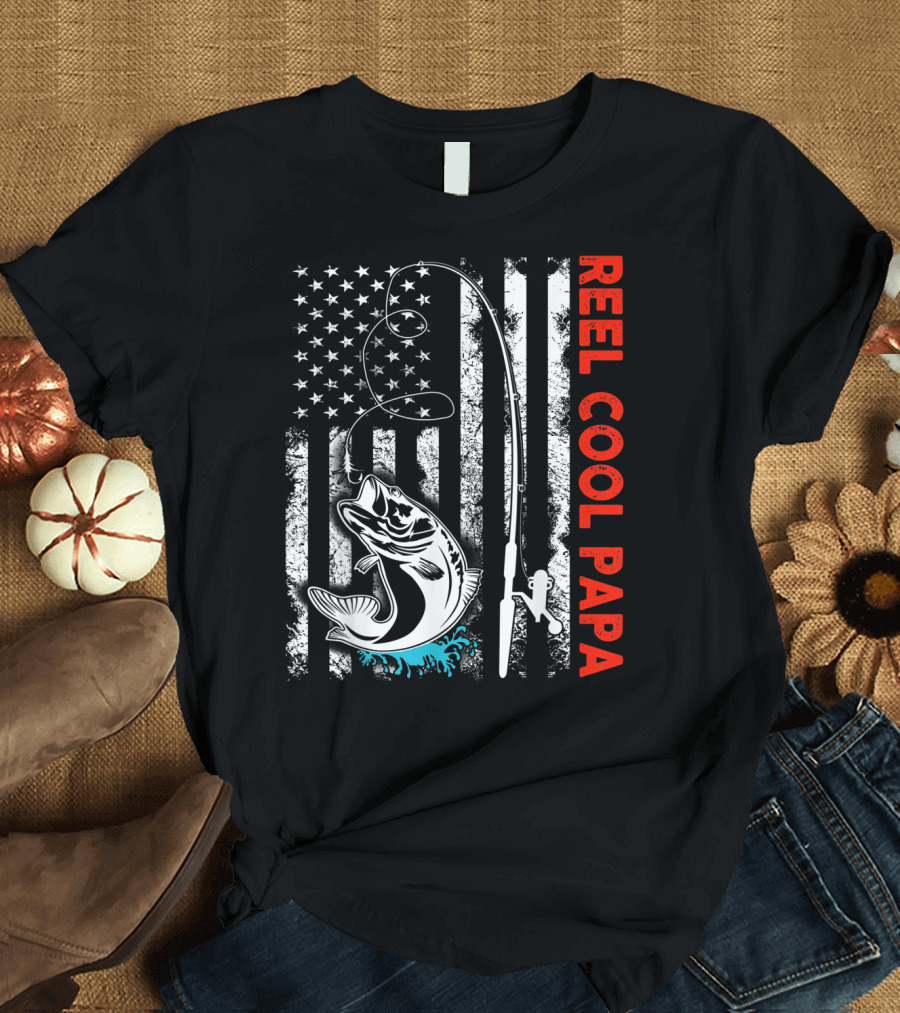 Reel Cool Papa American Flag Fishing Family Fun T-Shirt