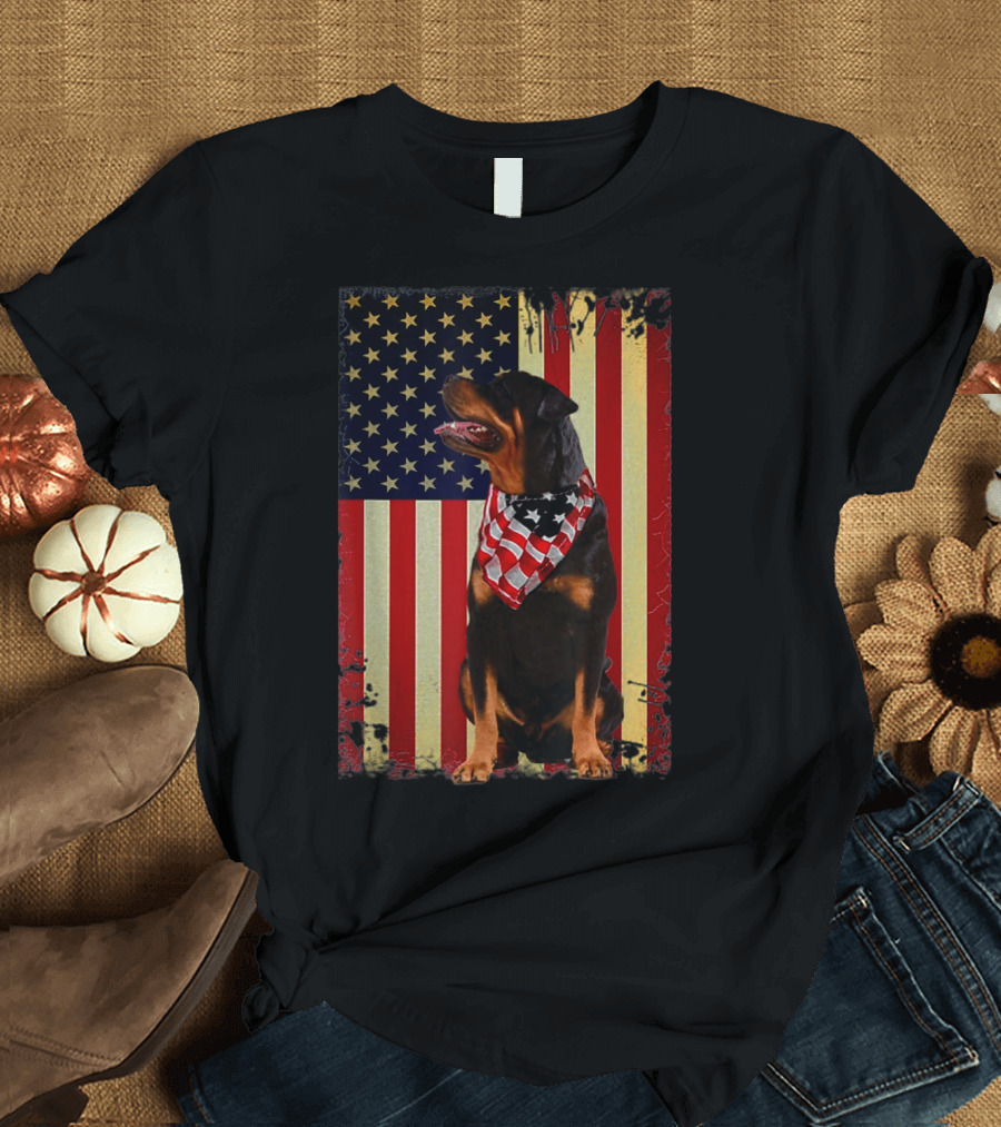 Rottweiler Smile American Flag Patriotic Independence T-Shirt
