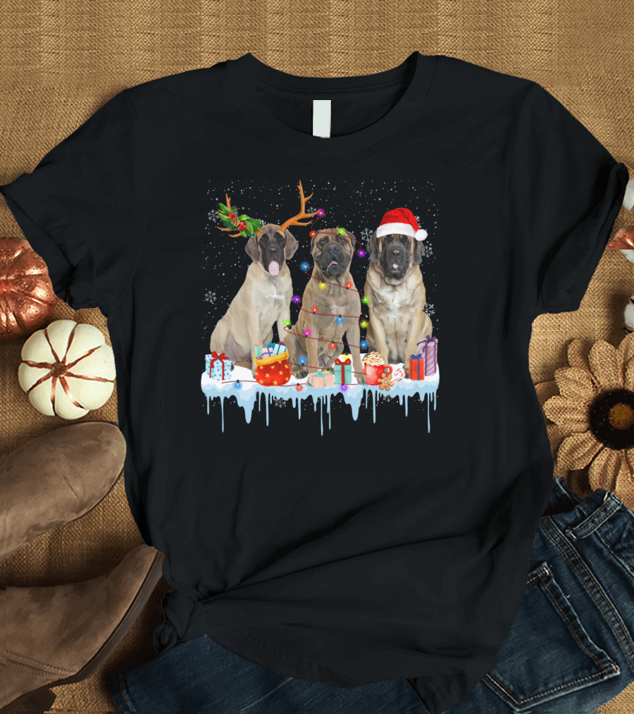 English Mastiff Reindeer Christmas Lights Santa Hat Snowflakes Presents T-Shirt