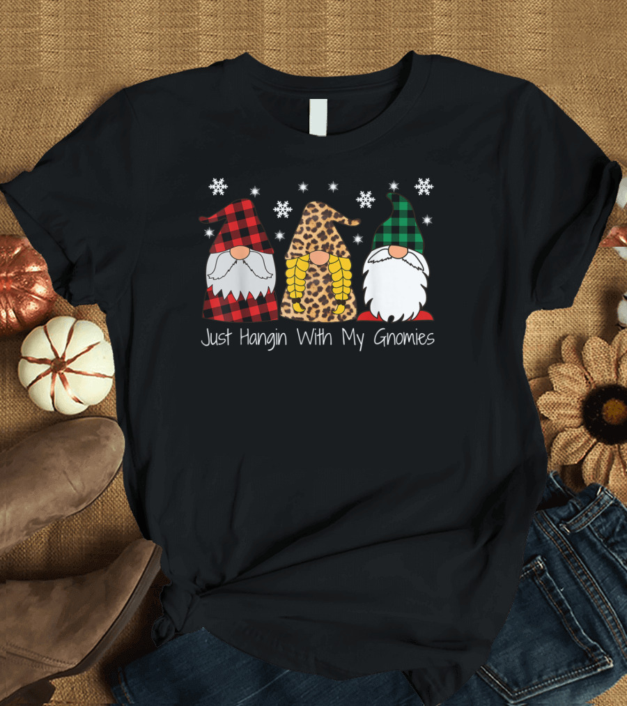 Just Hangin With My Gnomies Buffalo Plaid Leopard Snowflakes T-Shirt