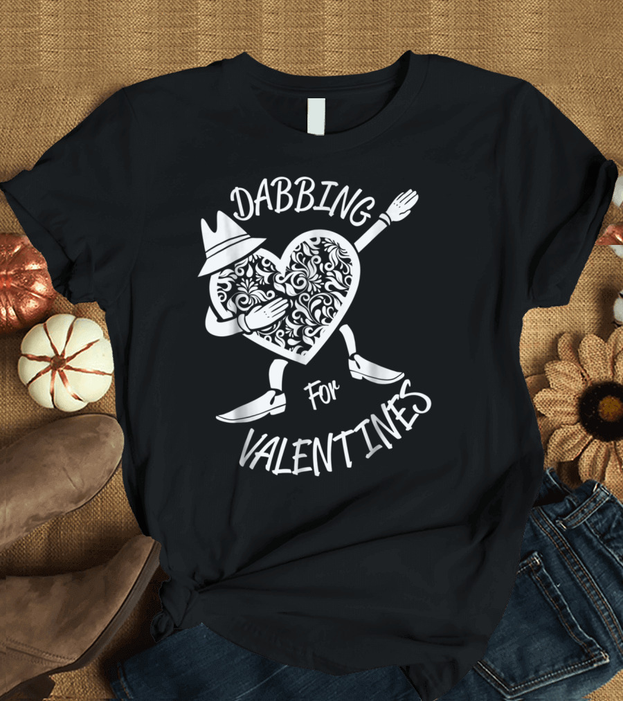 Dabbing For Valentines Heart Day Boyfriend T-Shirt