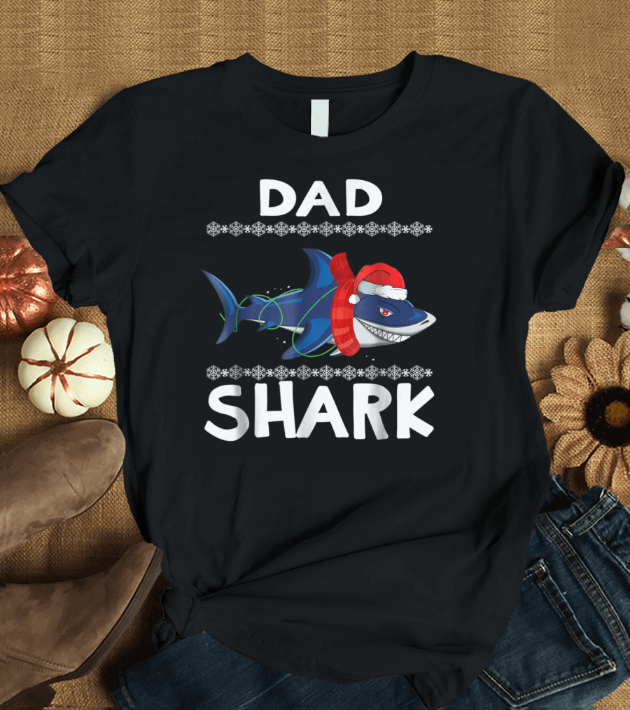 Dad Shark Christmas Family Santa Hat Snowflakes T-Shirt