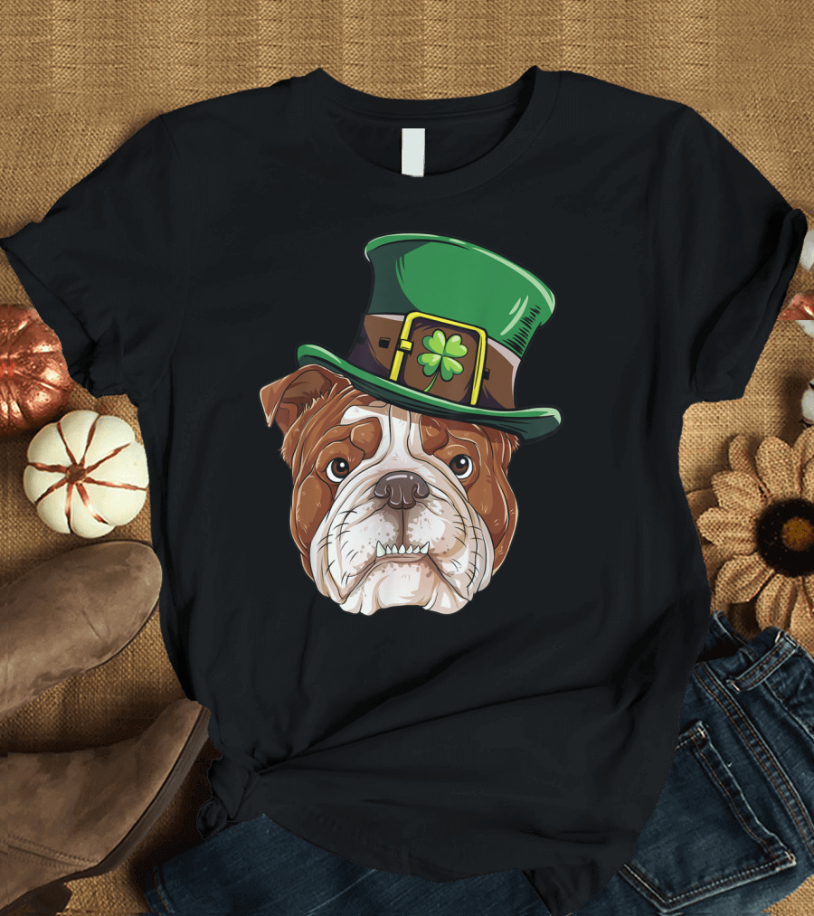 English Bulldog Wearing Leprechaun Hat St Patricks Day Dog T-Shirt