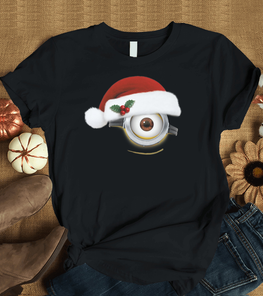 Despicable Me Minions Christmas Santa Hat Holiday T-Shirt