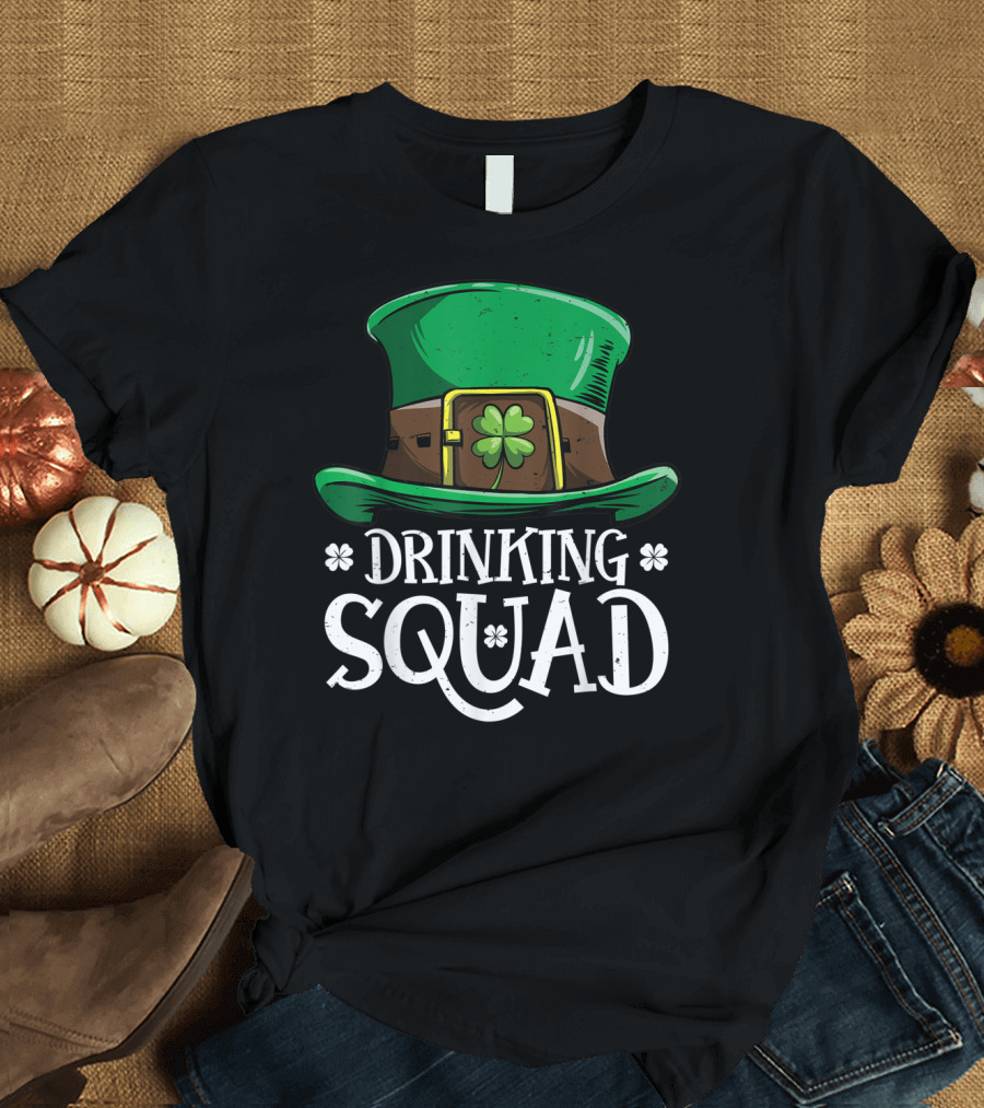 Drinking Squad Leprechaun St Patricks Day Men T-Shirt