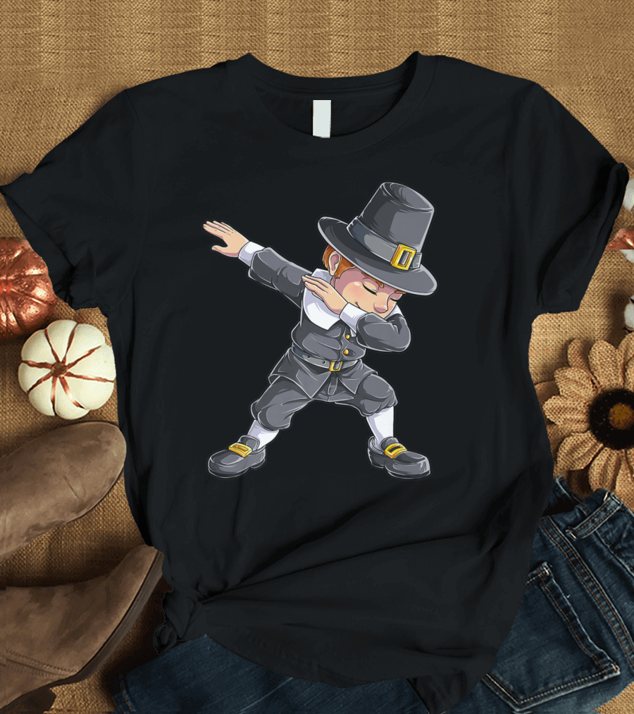 Thanksgiving Pilgrim Dabbing Celebration with Pilgrim Hat and Buckled Shoes T-Shirt