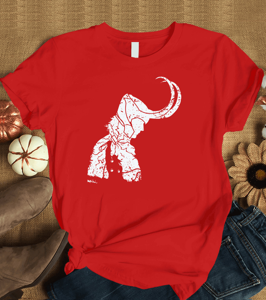 Dark Lord Norse God Trickster Horned T-Shirt