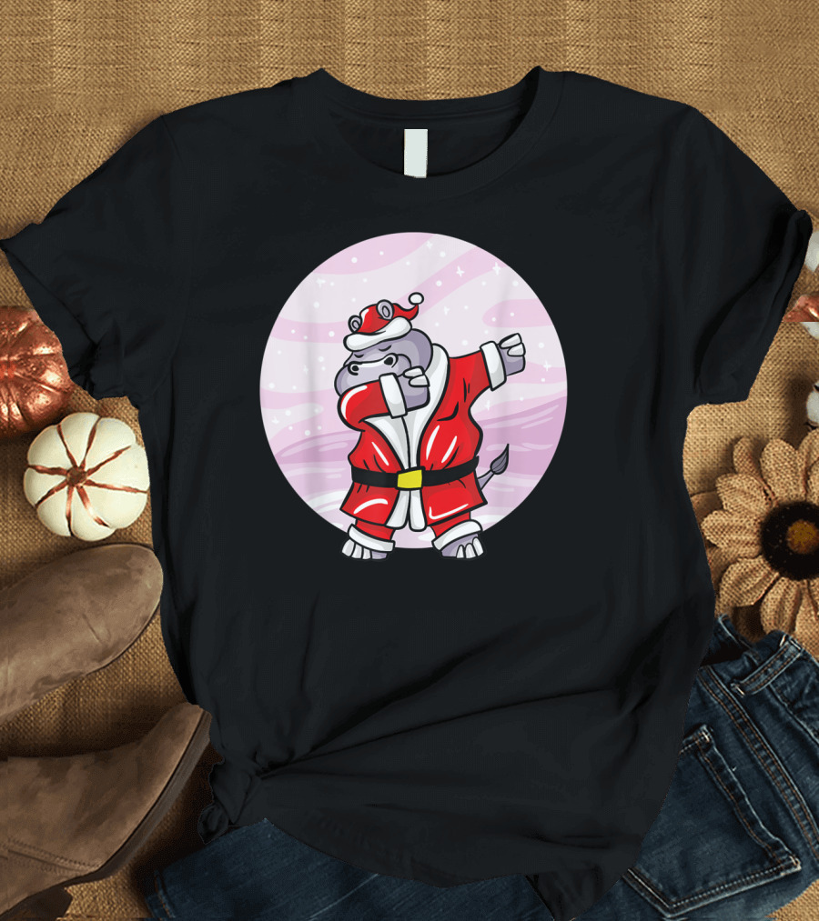 Funny Dabbing Christmas Santa Claus Hippo with Red Santa Suit T-Shirt