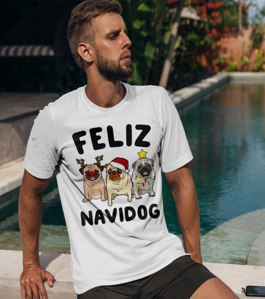 Feliz Navidog Pugs Christmas Antlers Santa Hat Lights T-Shirt