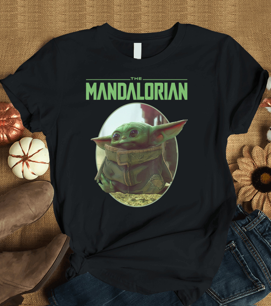 The Mandalorian The Child Star Wars Circle T-Shirt