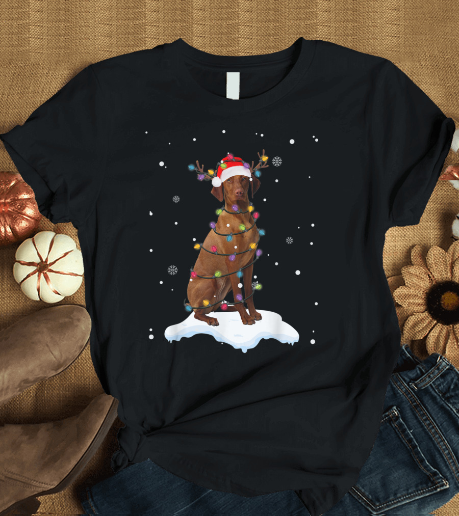 Vizsla Wrapped in Christmas Lights with Santa Hat and Antlers in Snow T-Shirt