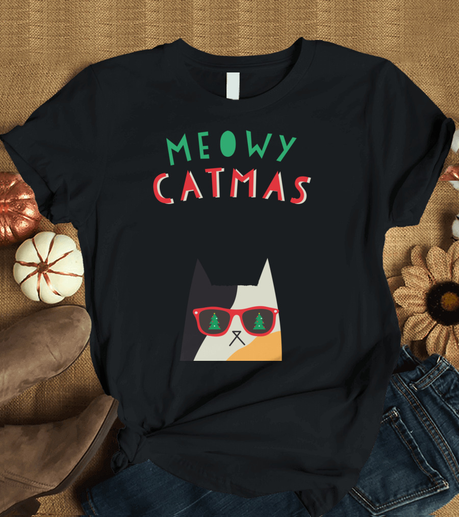 Meowy Catmas Christmas Calico Cat with Sunglasses and Trees T-Shirt