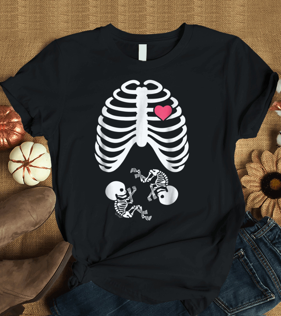 Halloween X Ray Rib Cage Heart Pregnancy Expecting Twins Babies Skeletons T-Shirt