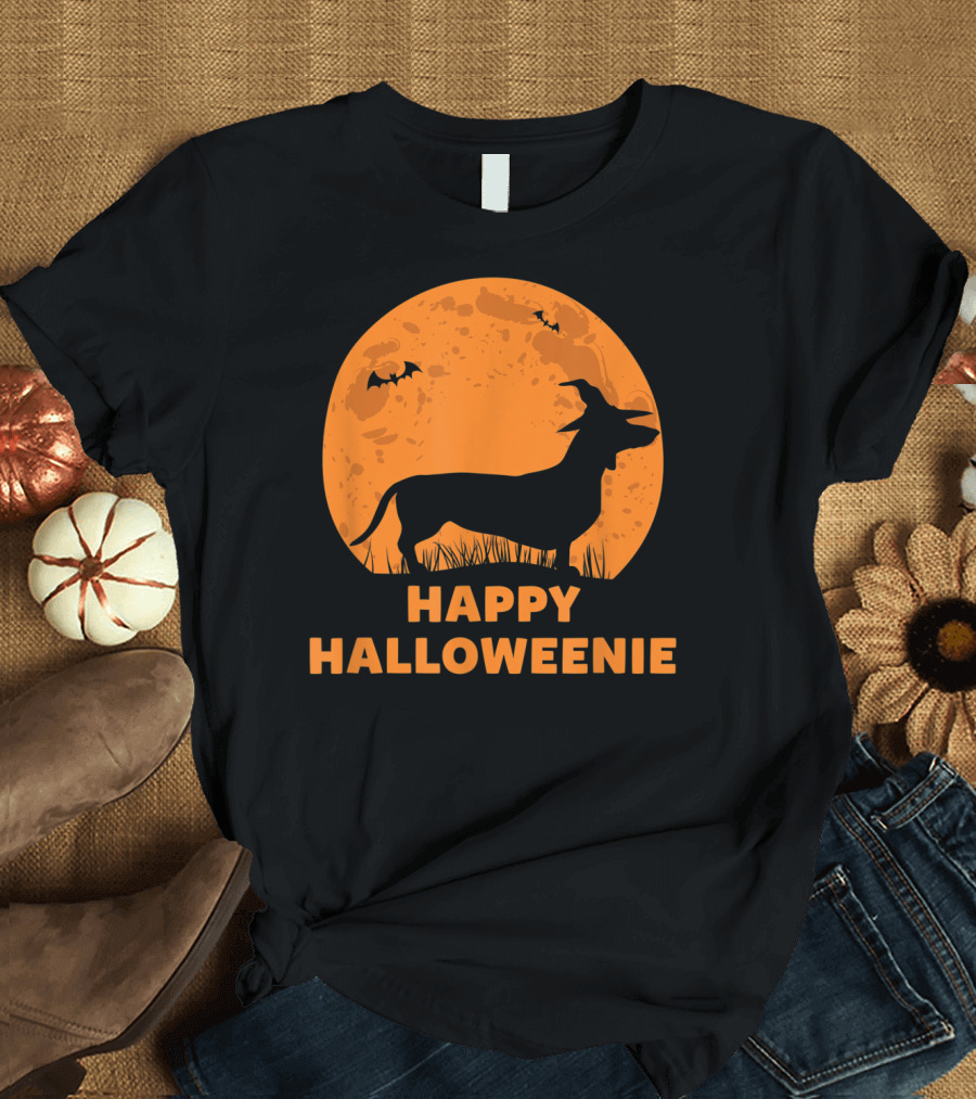Happy Halloweenie Dachshund Silhouette Full Moon Bat Halloween T-Shirt