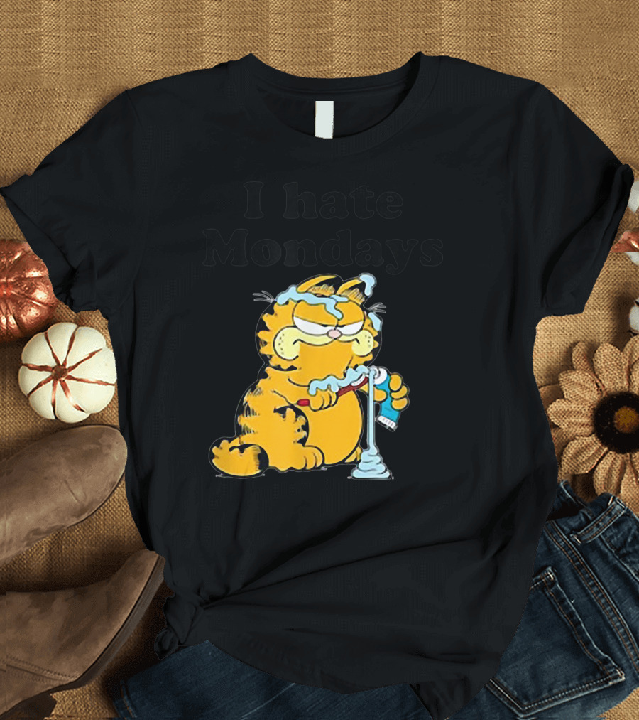 I Hate Mondays Garfield Toothpaste Accident T-Shirt