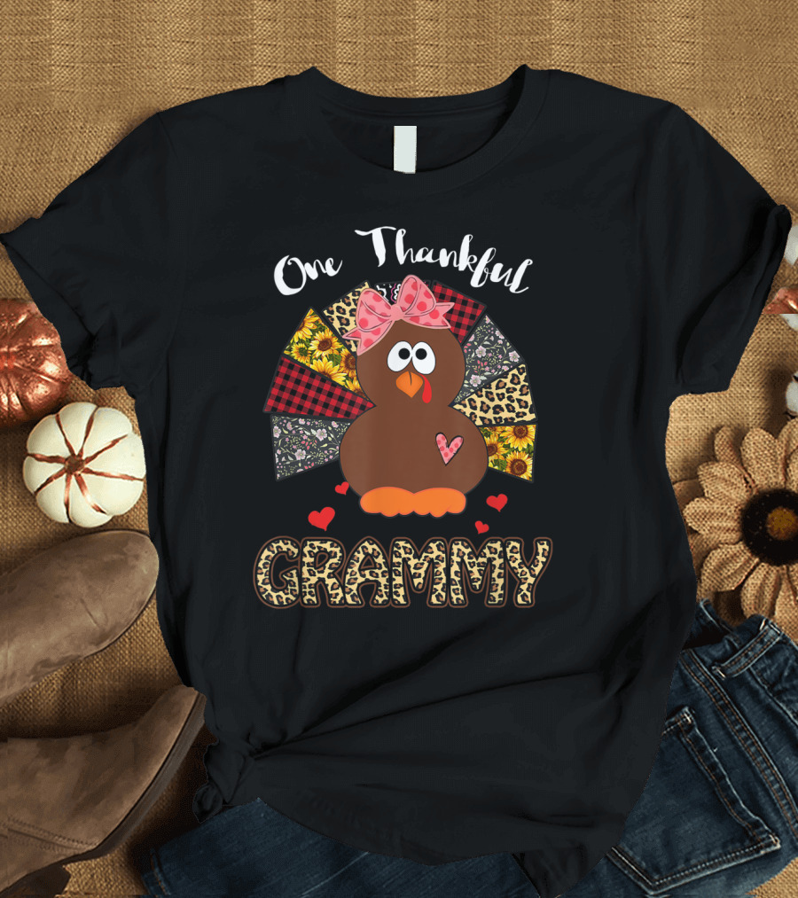 One Thankful Grammy Leopard Print Turkey with Bow and Hearts T-Shirt