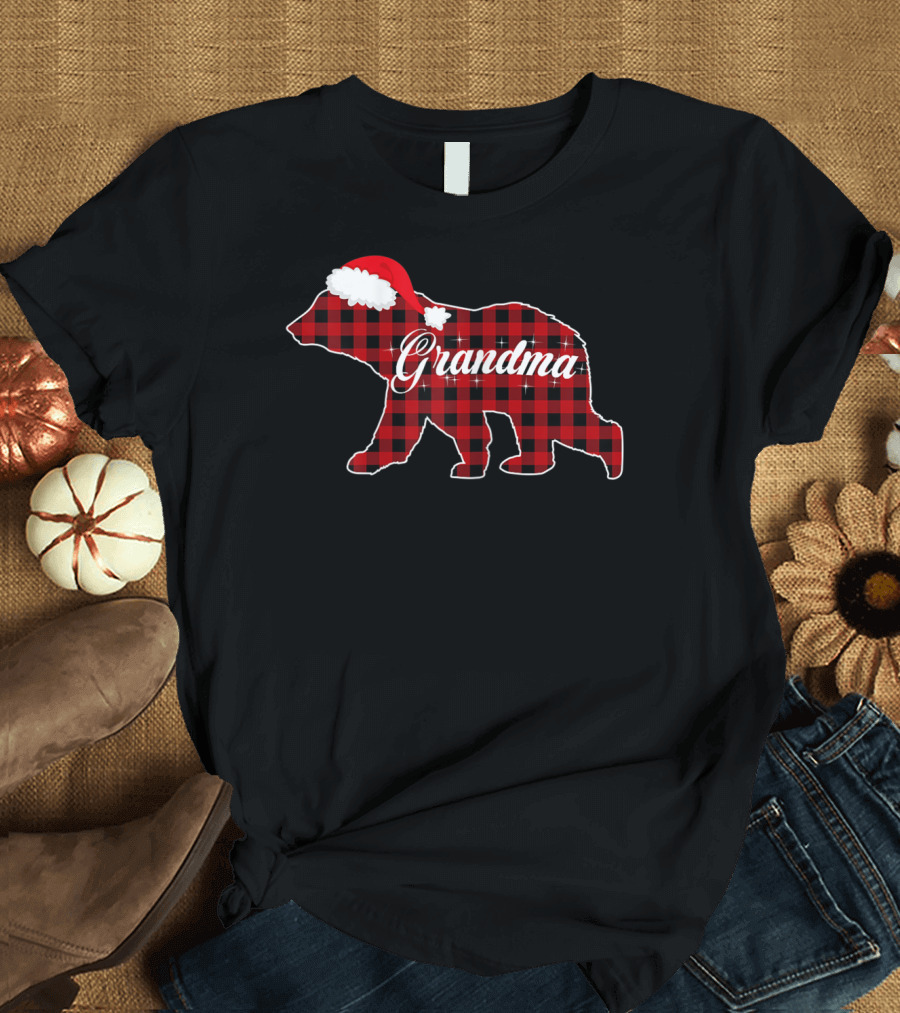 Grandma Bear Christmas Plaid Santa Hat T-Shirt