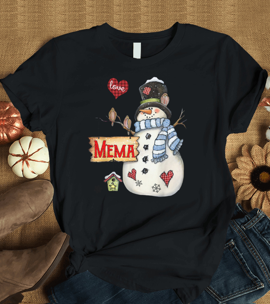 I Love Being A Mema Snowman Family Heartwarming Winter Scene T-Shirt