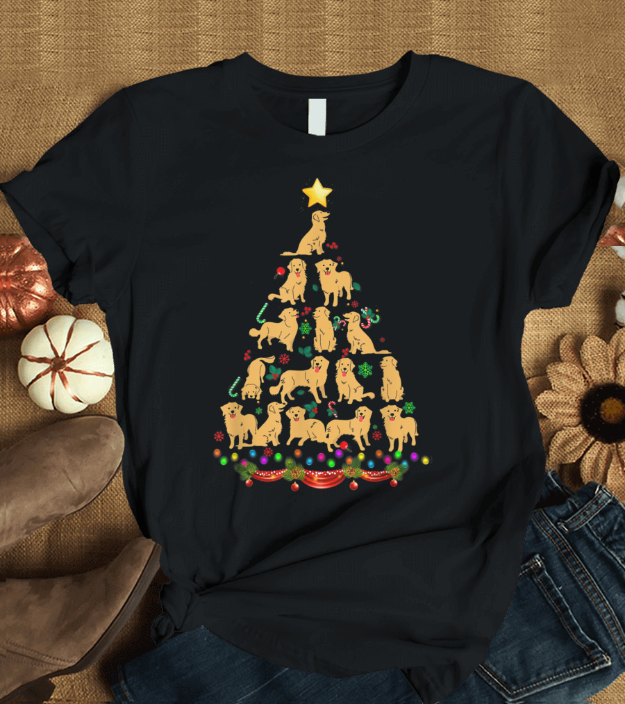 Golden Retriever Dog Christmas Tree Lights Star Decorations T-Shirt