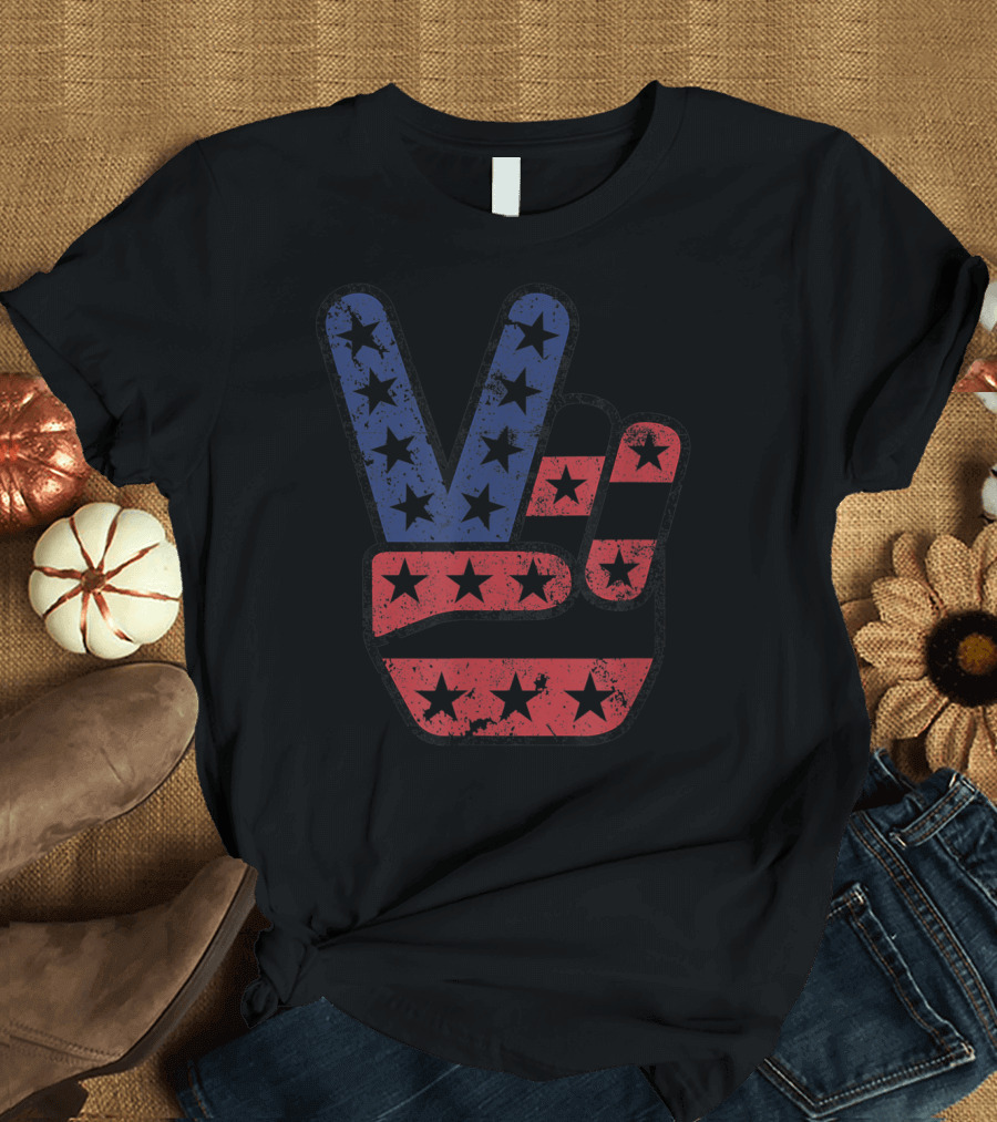 4Th Of July American Flag Peace Sign Hand Stars Stripes T-Shirt