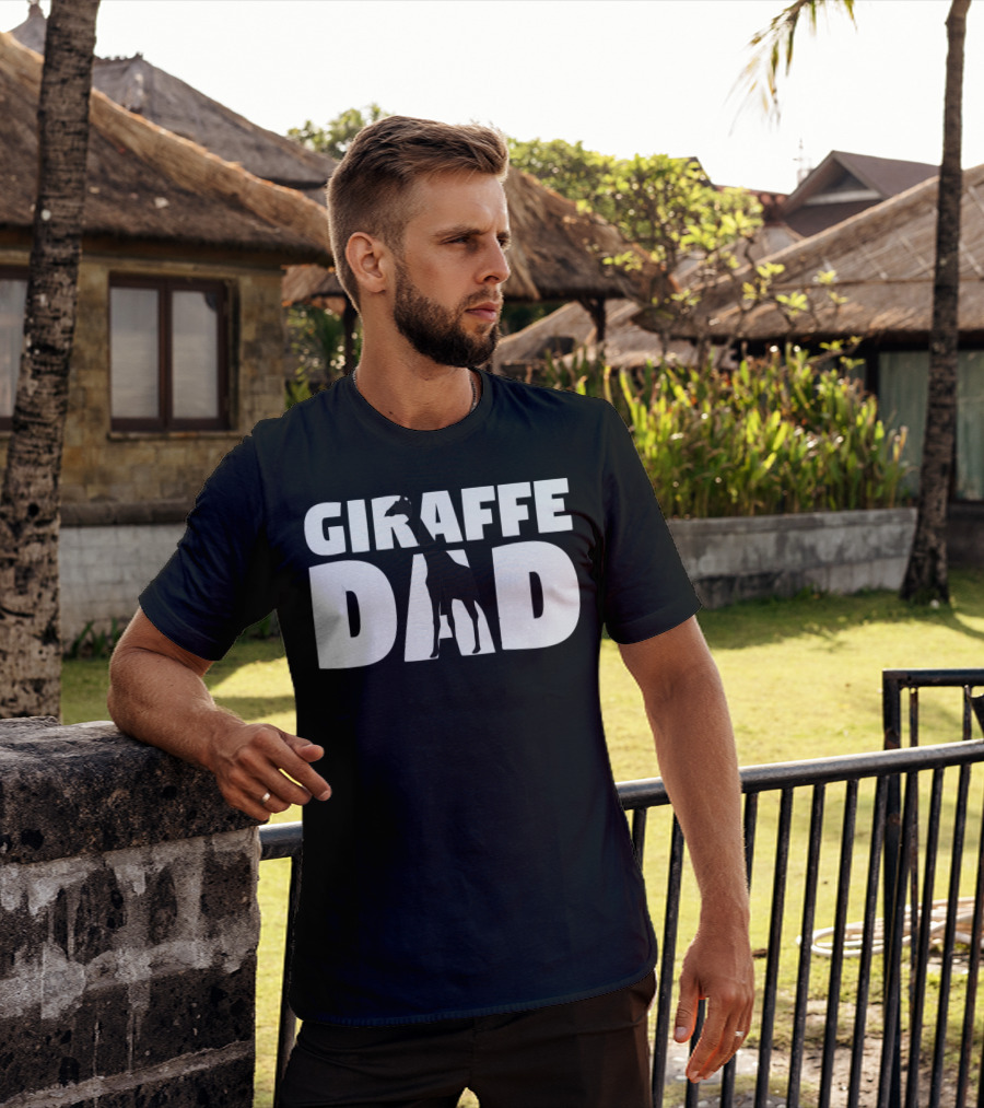 Giraffe Dad Giraffe Zoo Animal Lover T-Shirt