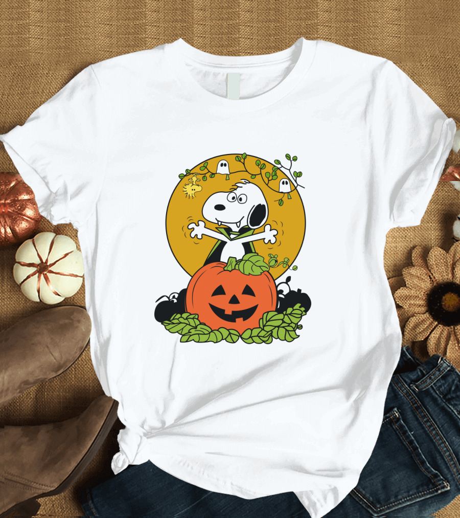 Pumpkin Halloween Snoopy Vampire Peanuts Movie Ghosts Jack-O'-Lantern T-Shirt