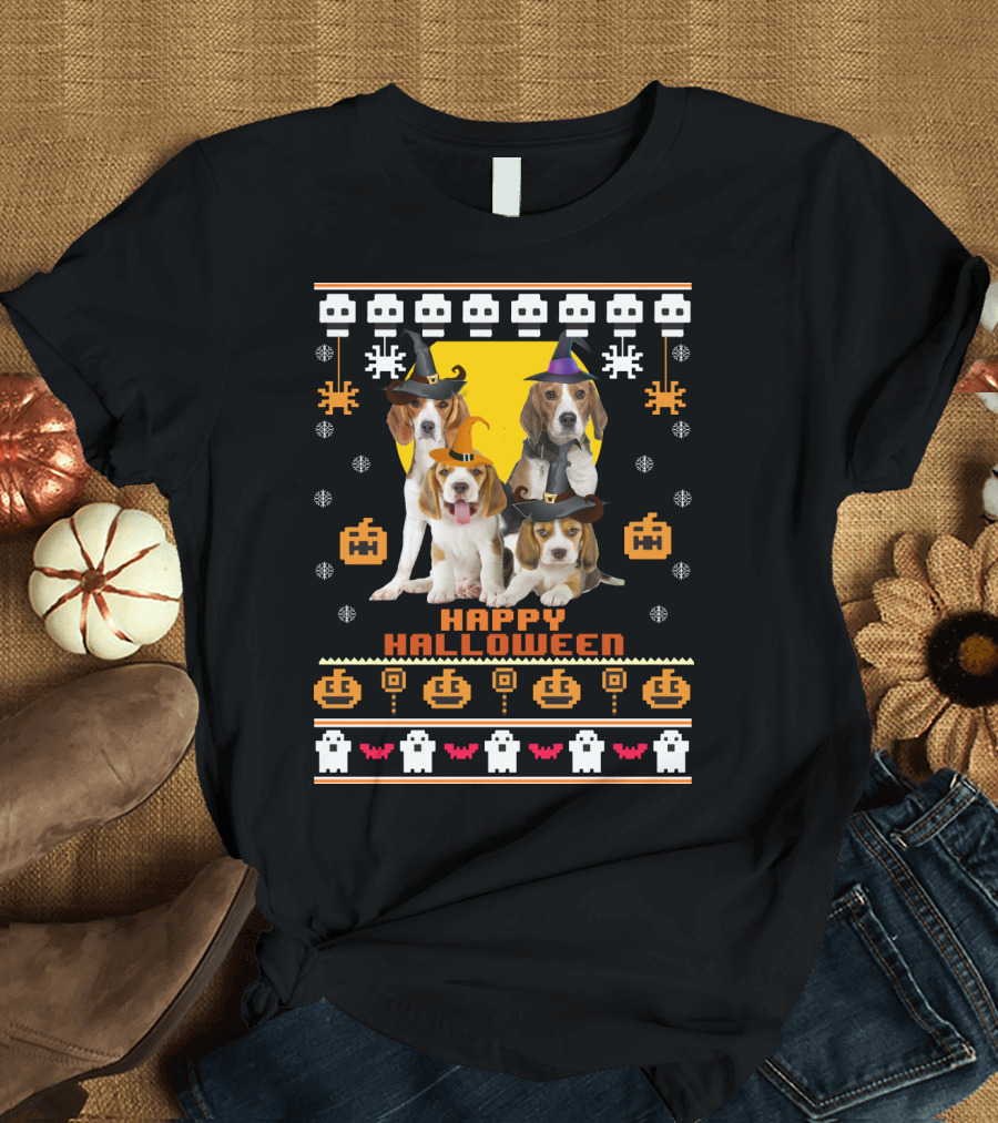 Beagle Happy Halloween Witch Hats and Pixelated Ghosts T-Shirt