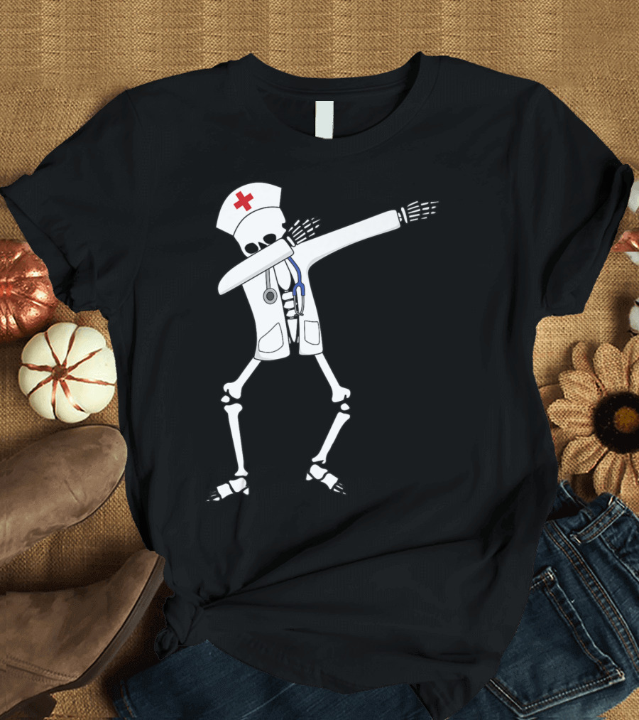 Dabbing Skeleton Nurse Halloween Doctor XRay Stethoscope Funny Dab T-Shirt