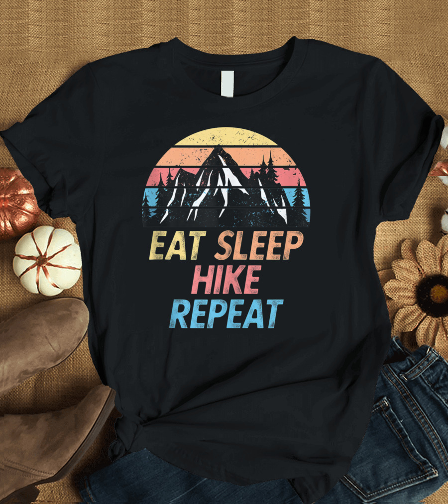 Eat Sleep Hike Repeat Funny Hiking Trail Pun Vintage Mountain Sunset T-Shirt
