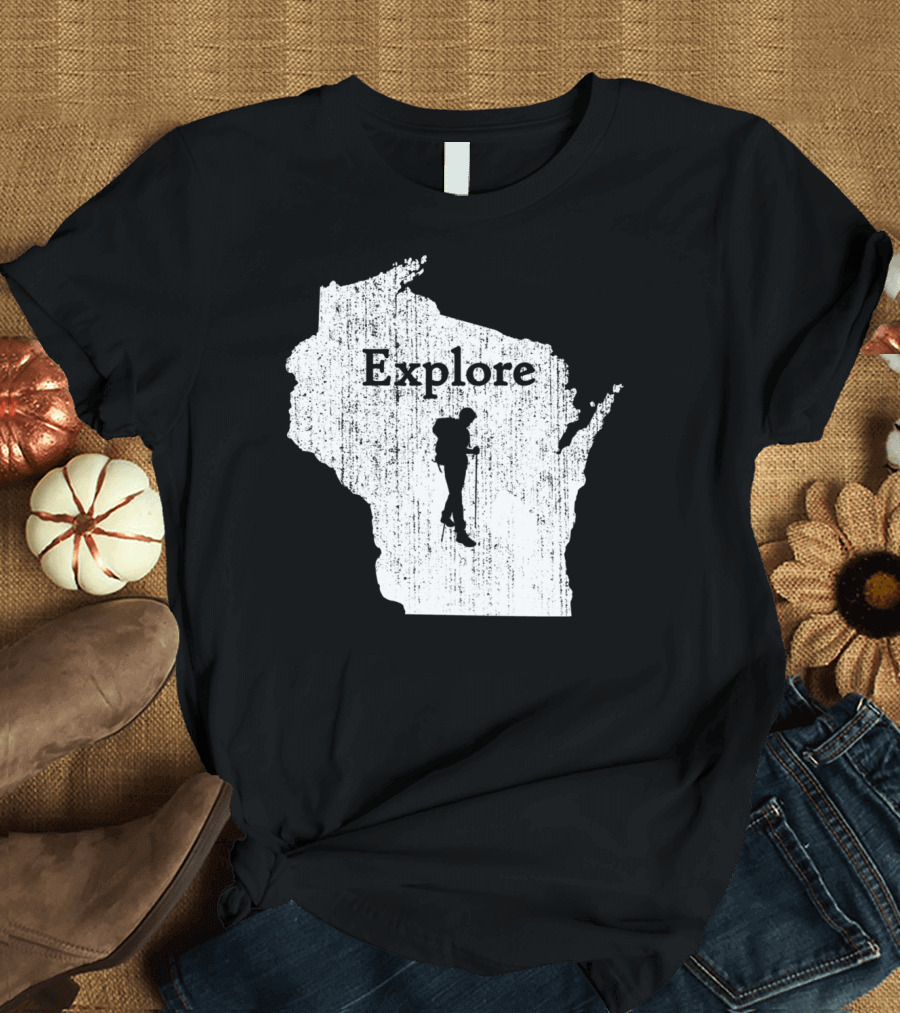 Explore Wisconsin State Map Hiking Adventure T-Shirt