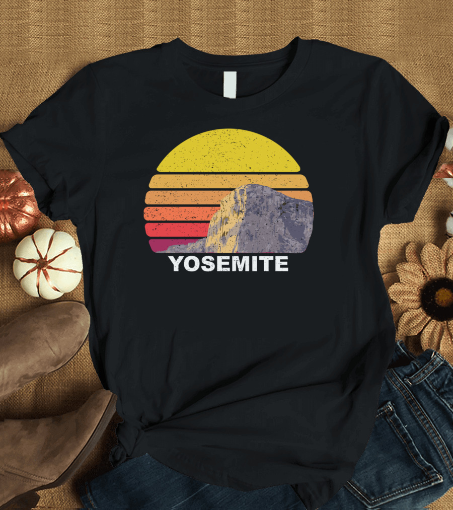 Yosemite Half Dome Retro Sunset National Park Hiking Camping T-Shirt