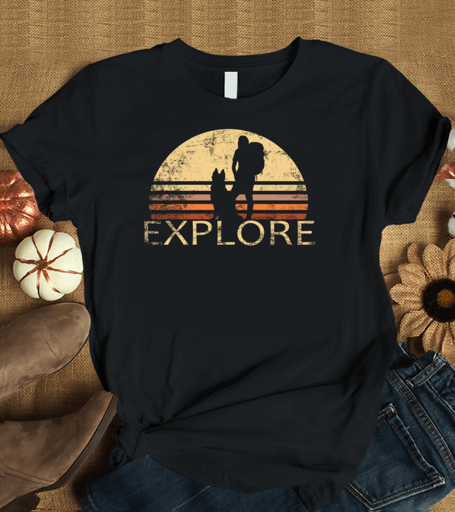 Vintage Explore Dog Hiking German Shepherd Sunset Adventure T-Shirt