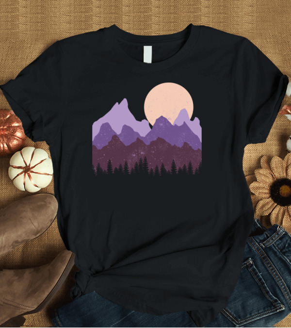 T-Shirt: Vintage Mountain Hiking Forest Scene Moon T-Shirt Vintage Mountain Hiking Forest Scene Moon T-Shirt
