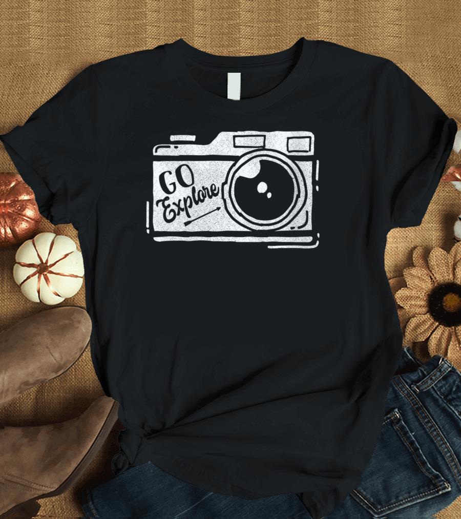 Go Explore Vintage Camera Photography T-Shirt