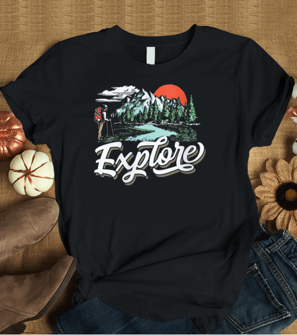 T-Shirt: Explore Scenic Vintage Hiking Mountains Adventure T-Shirt Explore Scenic Vintage Hiking Mountains Adventure T-Shirt